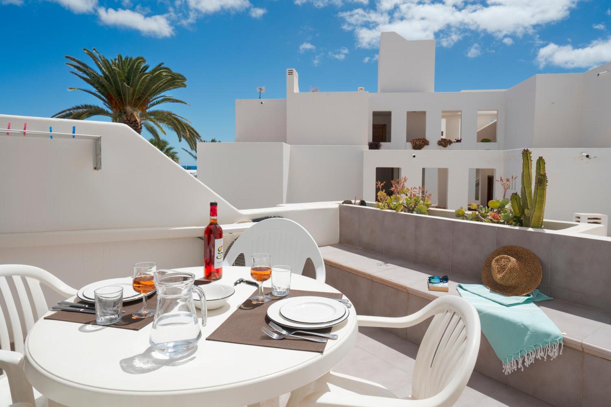 Lanzahost Casa Del Sol 1 Apartment Costa Teguise Exterior photo